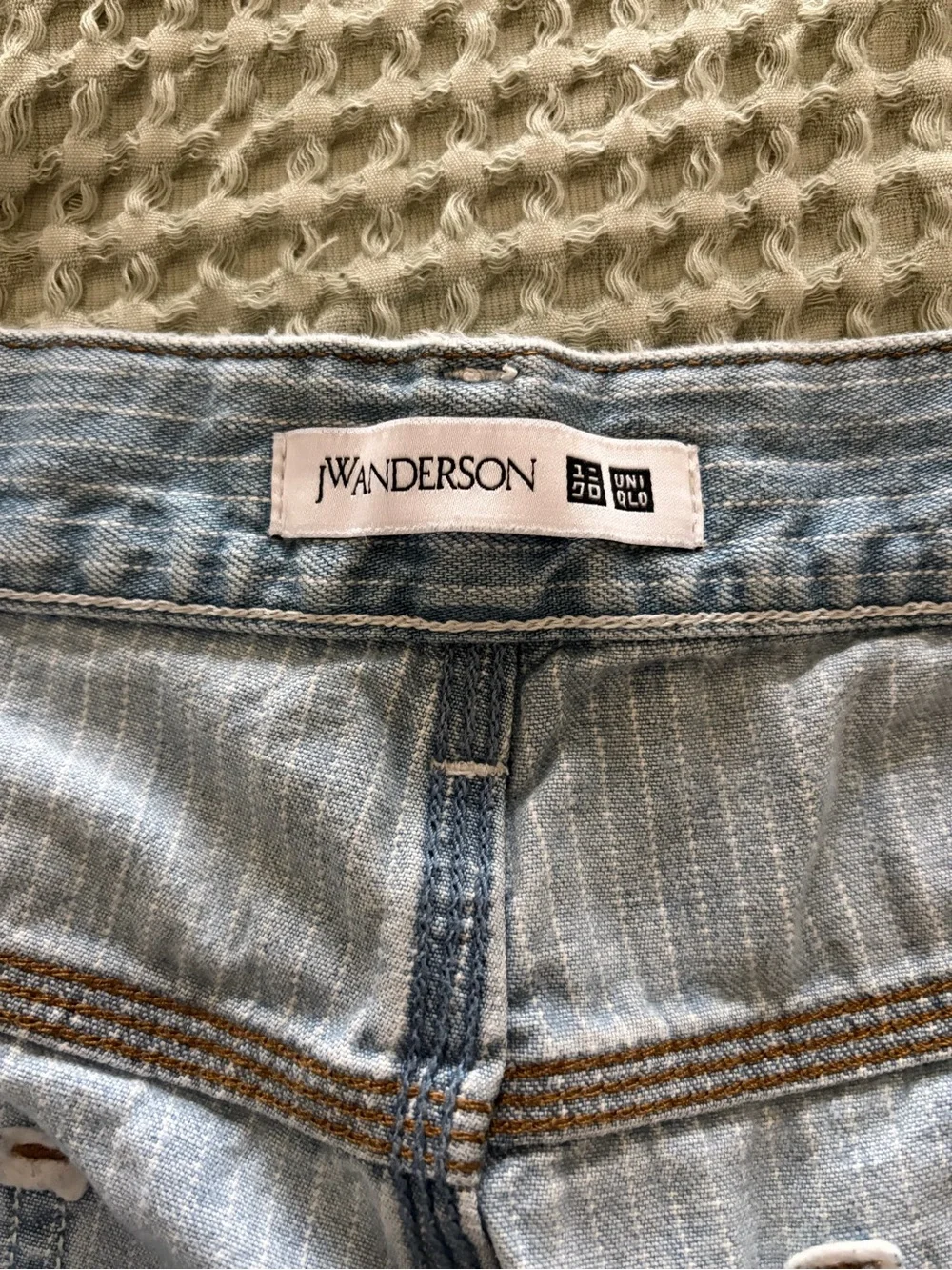 Customized pinstripe jeans | diy art